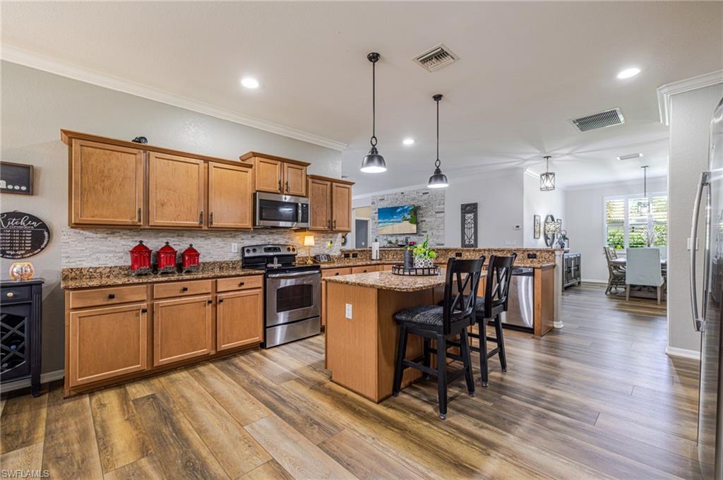 HAMPTON PARK - Residential