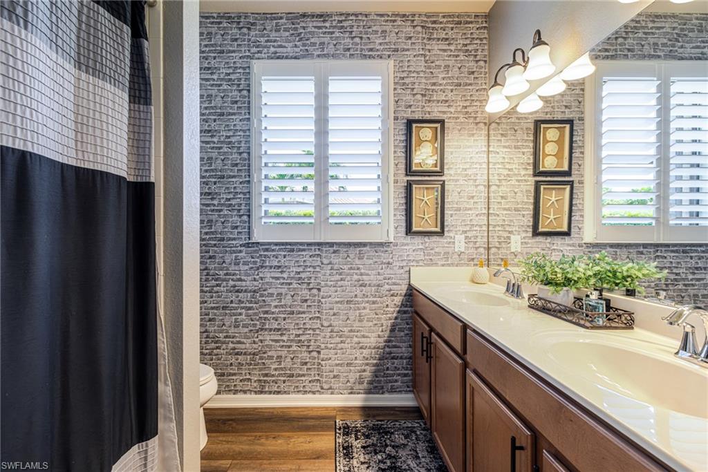 HAMPTON PARK - Residential