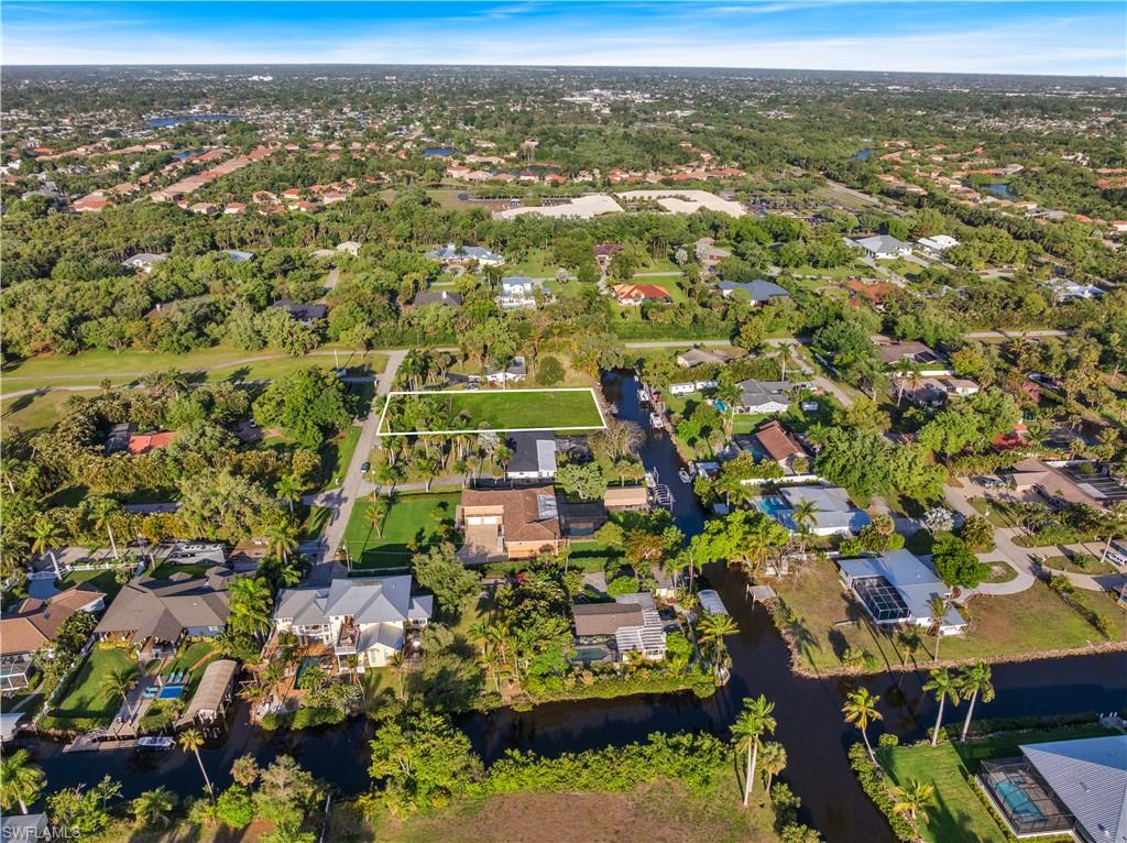 RIVER MANOR - Land