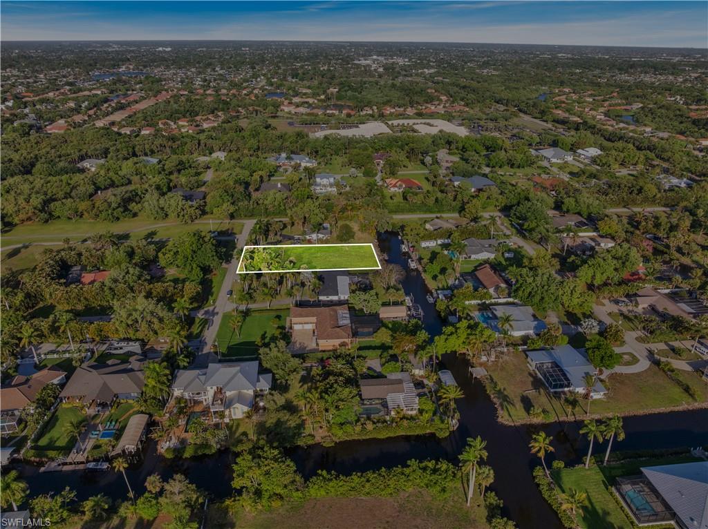 RIVER MANOR - Land