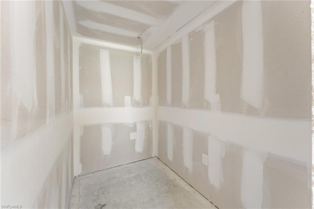 SMUGGLERS COVE CONDO - Residential