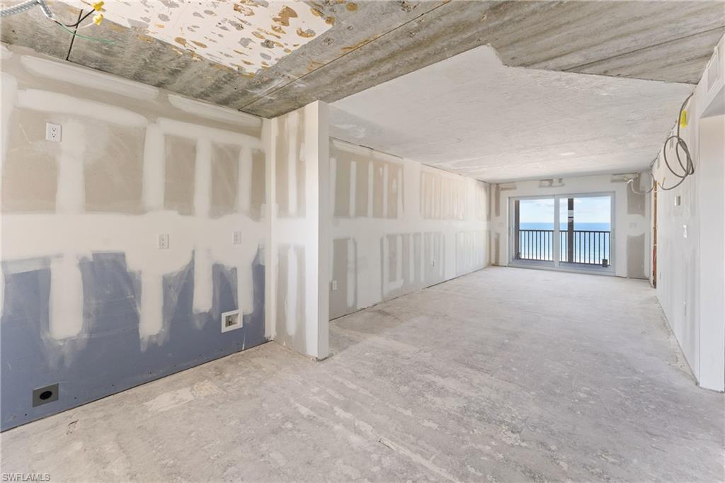 SMUGGLERS COVE CONDO - Residential