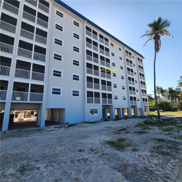 SMUGGLERS COVE CONDO - Residential