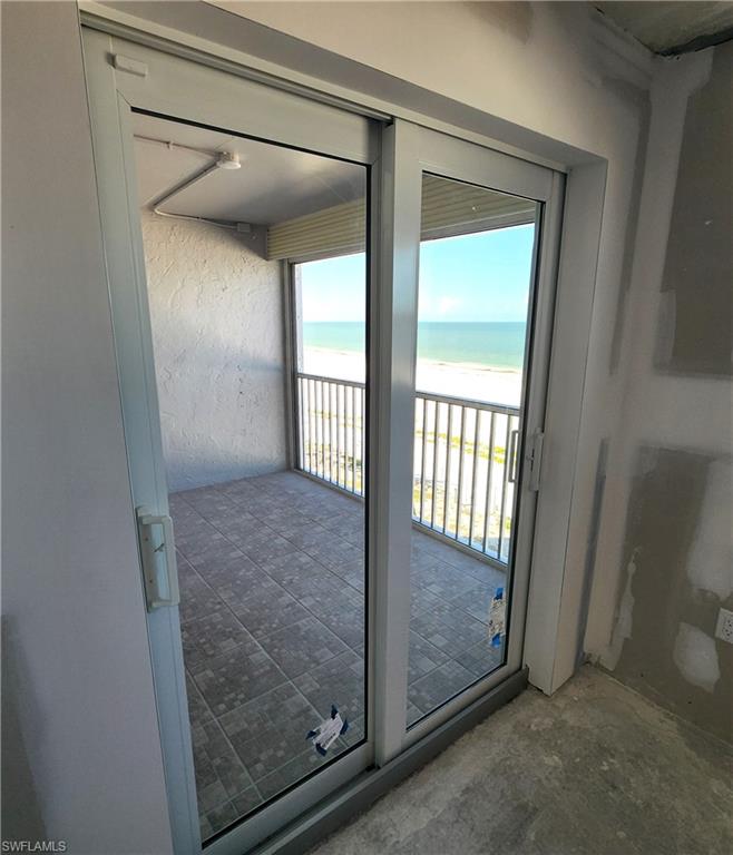 SMUGGLERS COVE CONDO - Residential