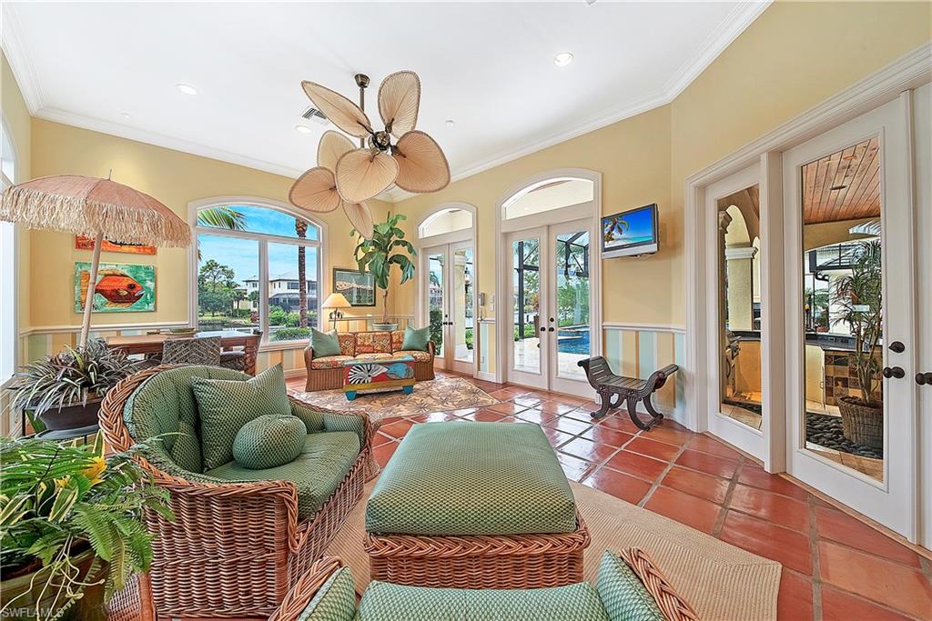 MARINA POINTE - Residential