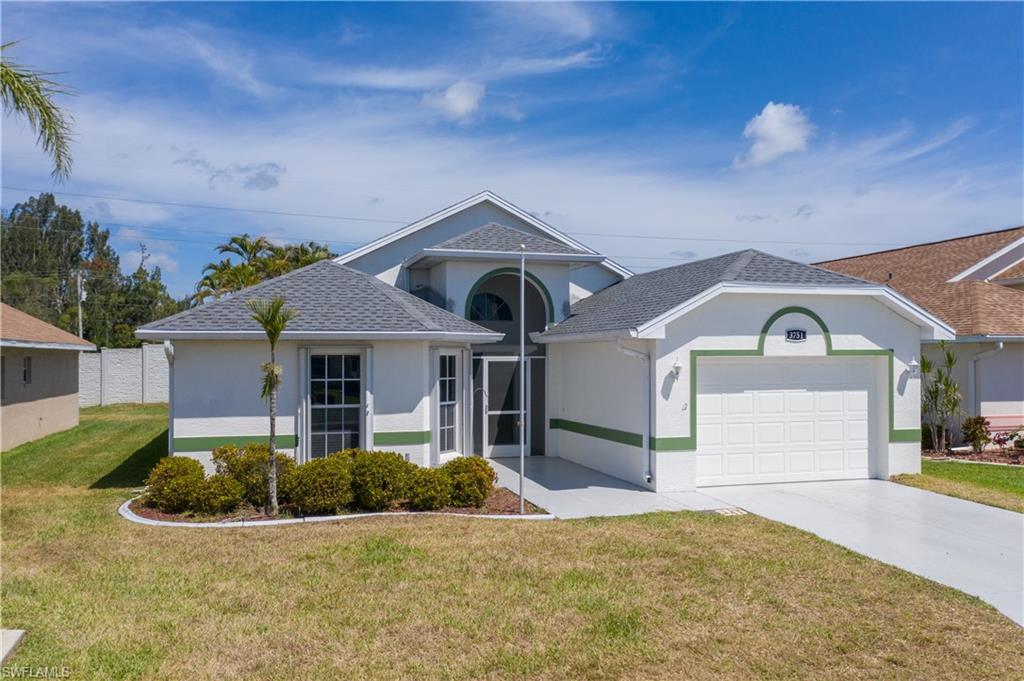 SABAL SPRINGS GOLF AND RACQUET CLUB - Residential