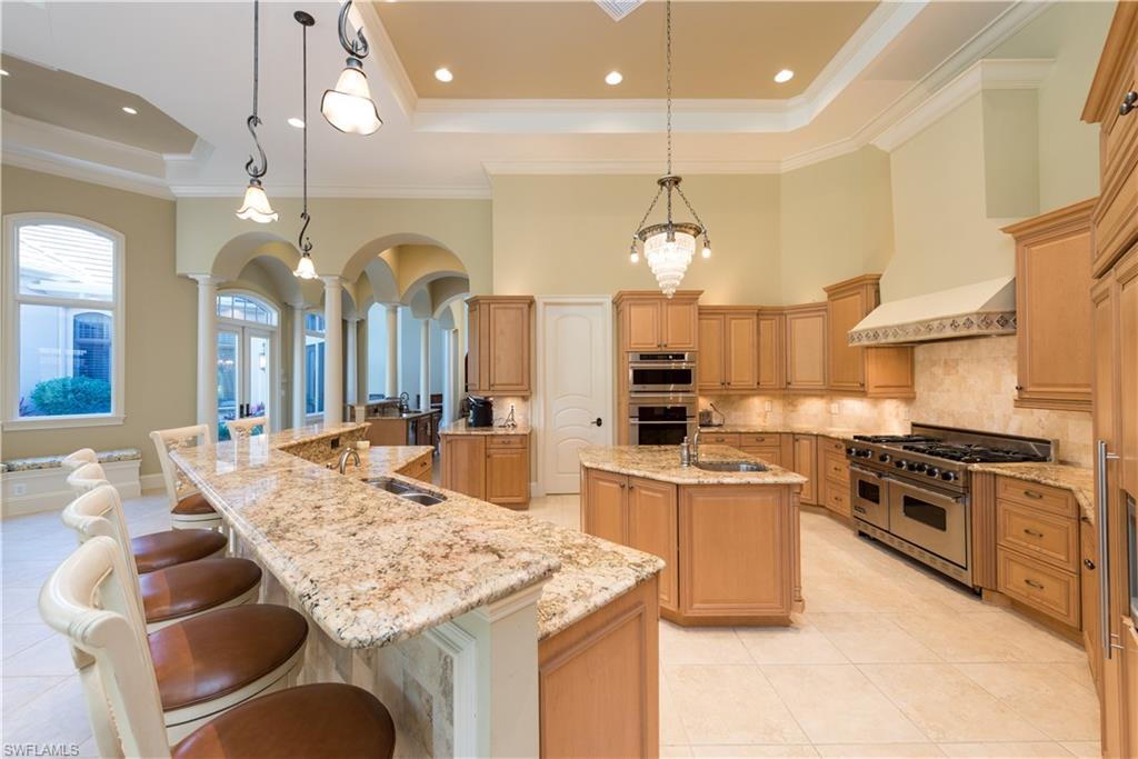 LIVINGSTON WOODS - Residential