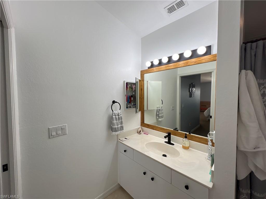 KINGS GREEN - Residential