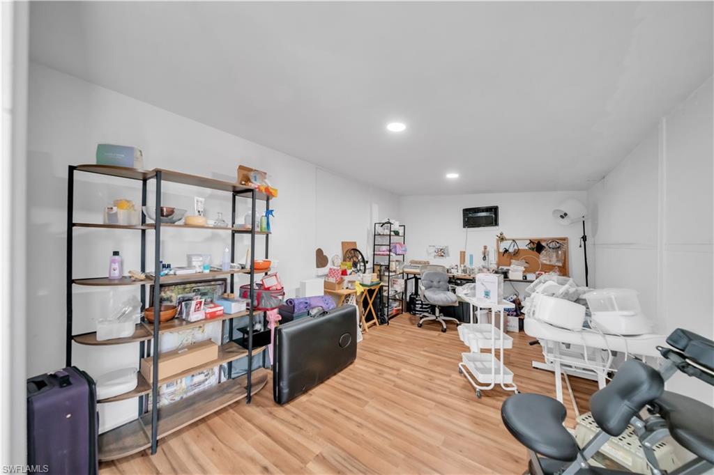 FORT MYERS - Residential
