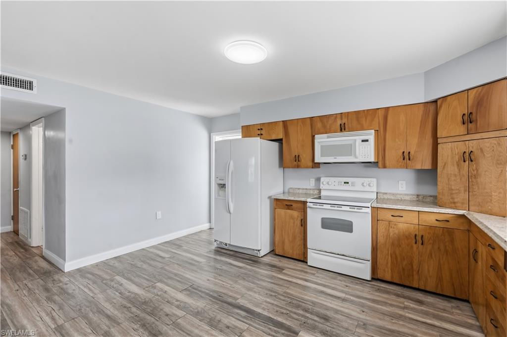 CUSHMAN MANOR - Residential