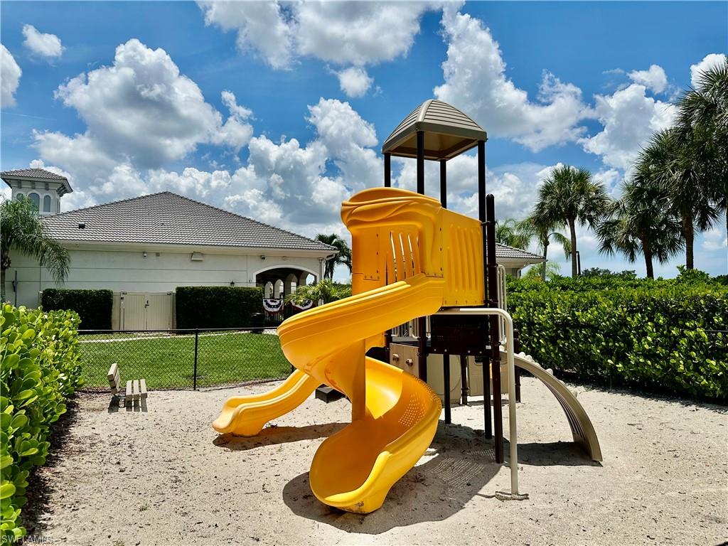 SUMMIT PLACE - Residential Lease