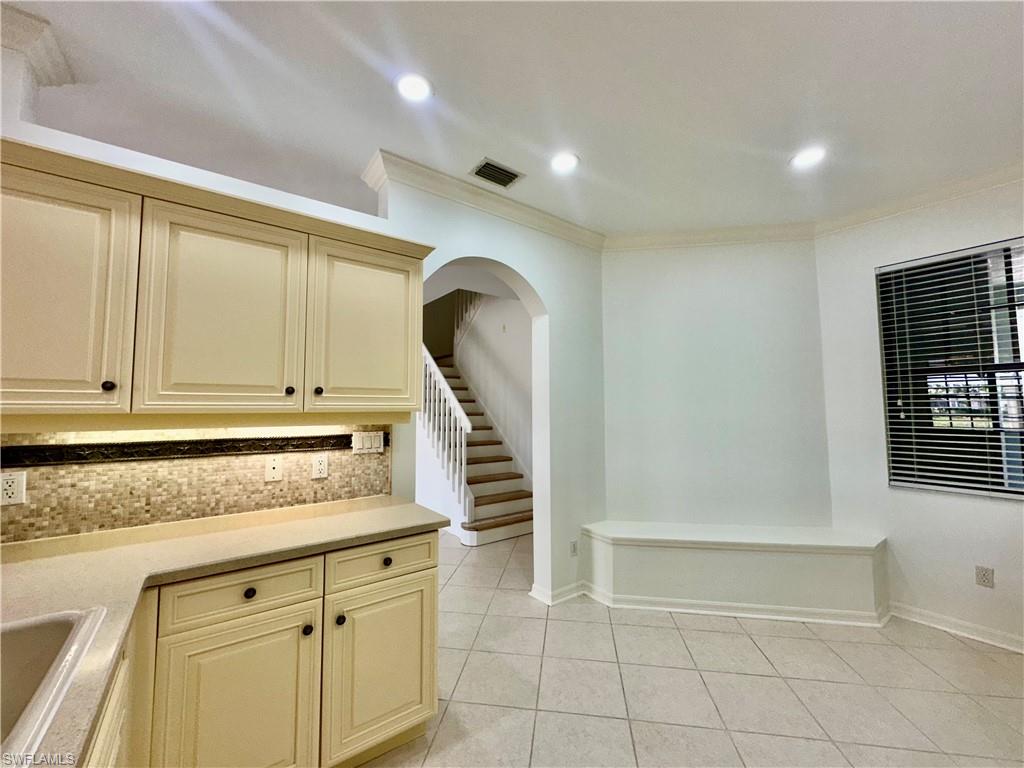 SUMMIT PLACE - Residential Lease