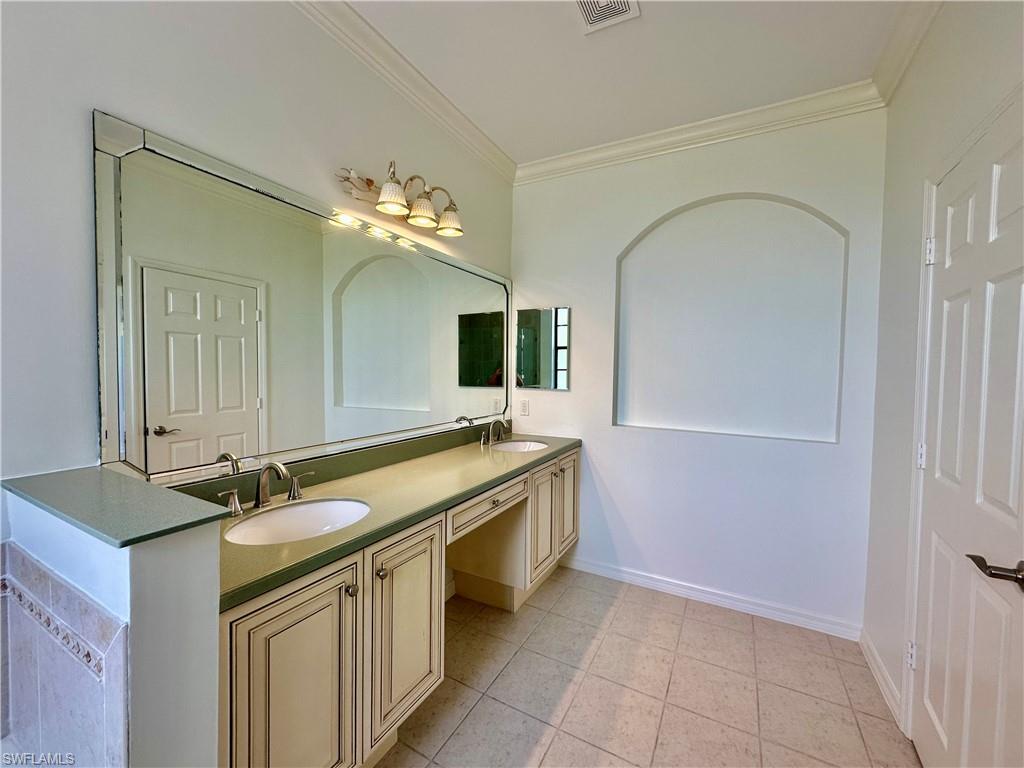 SUMMIT PLACE - Residential Lease