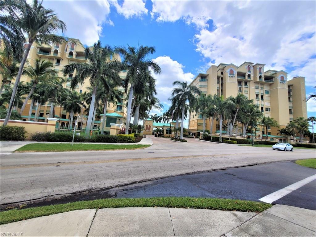 Incredible sunrise and sunset views from large lanais. Open concept with water views from every room. Close to Old Marco Restaurants. Clay tennis courts. 2 pools, hot tub, workout area, community room. 3 bedrooms, 2 bathroom with 1 bedroom functioning as an office with queen Murphy bed.
