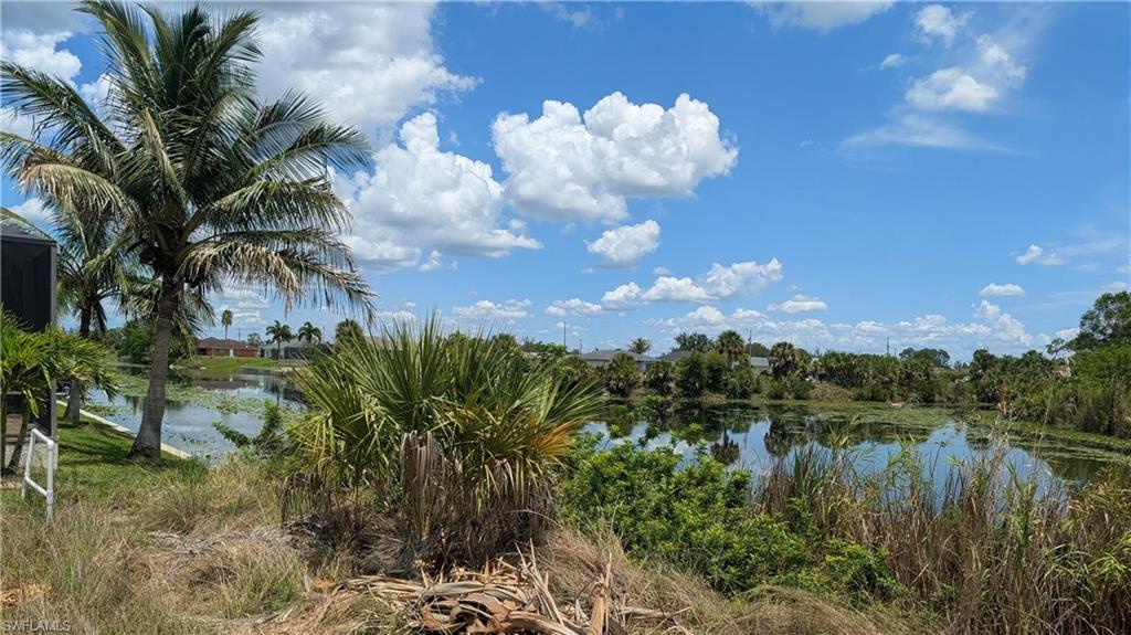 CAPE CORAL - Land