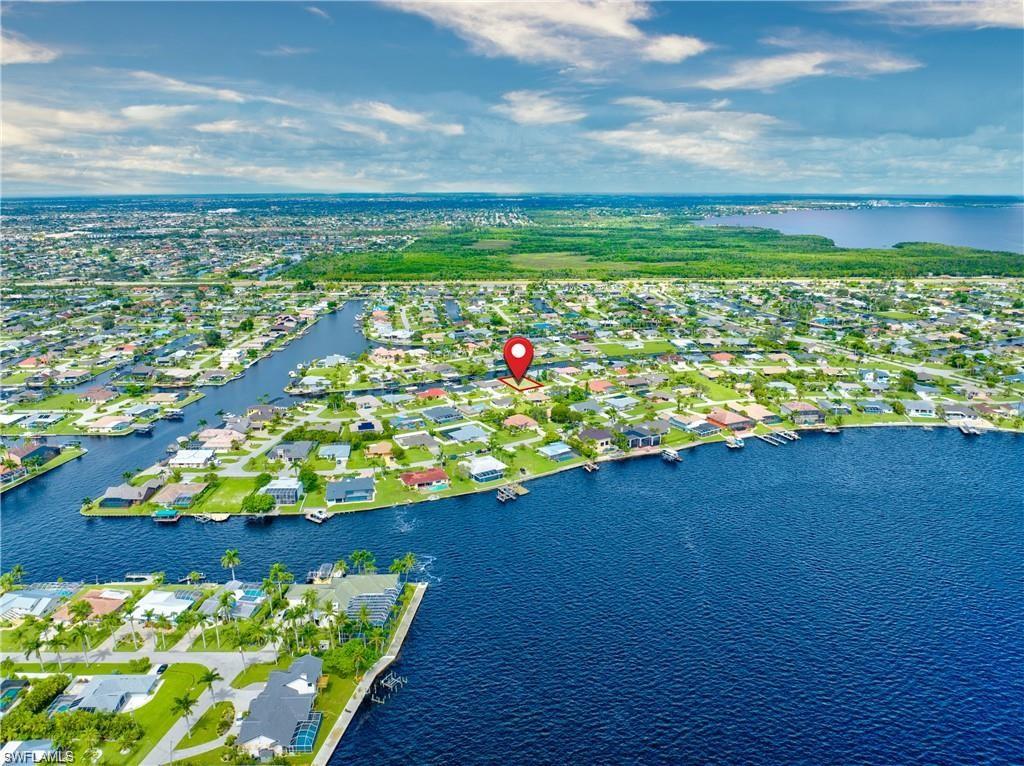 CAPE CORAL - Land