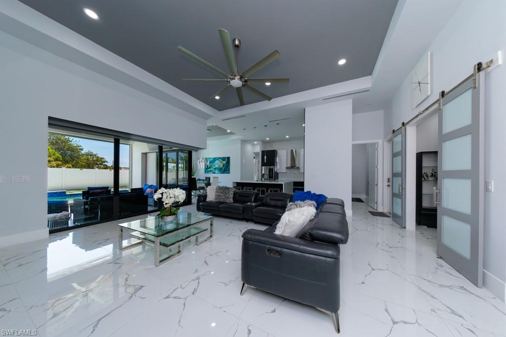 CAPE CORAL - Residential Lease