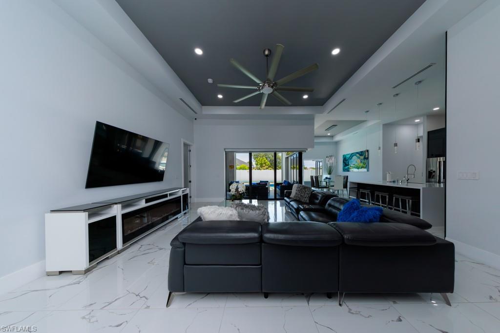 CAPE CORAL - Residential Lease