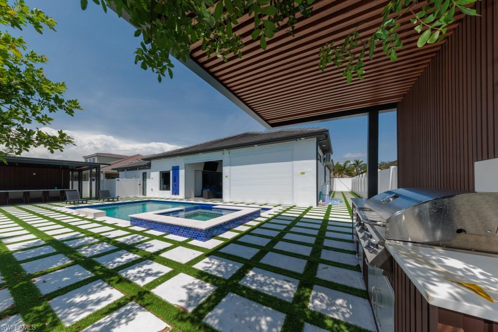 CAPE CORAL - Residential Lease