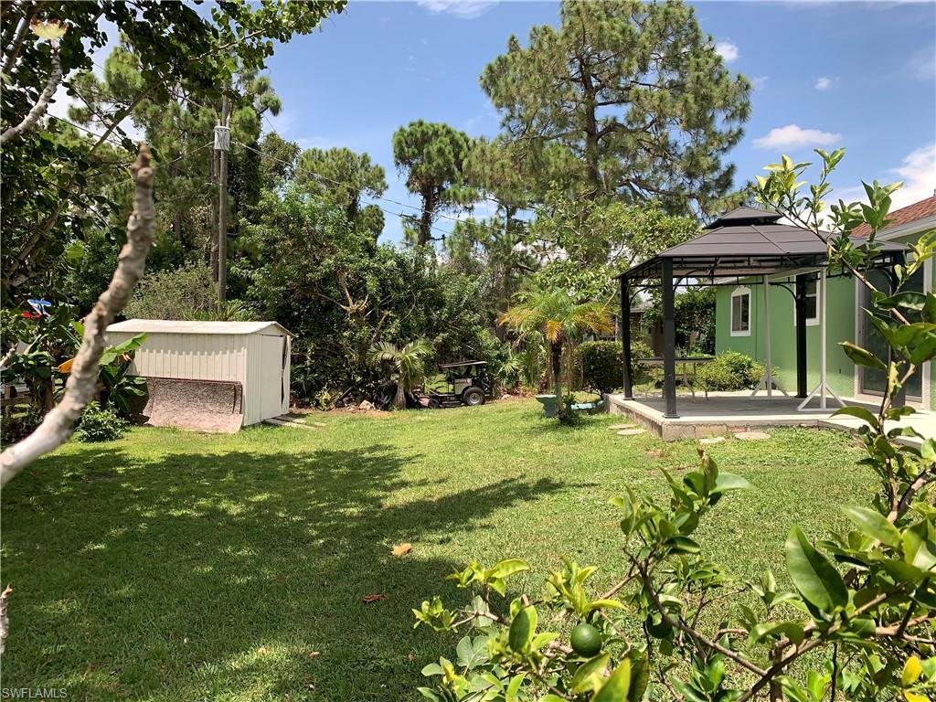 SAN CARLOS PARK - Residential