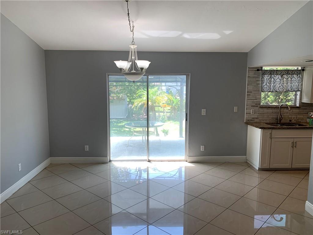SAN CARLOS PARK - Residential
