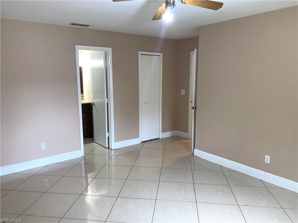 SAN CARLOS PARK - Residential
