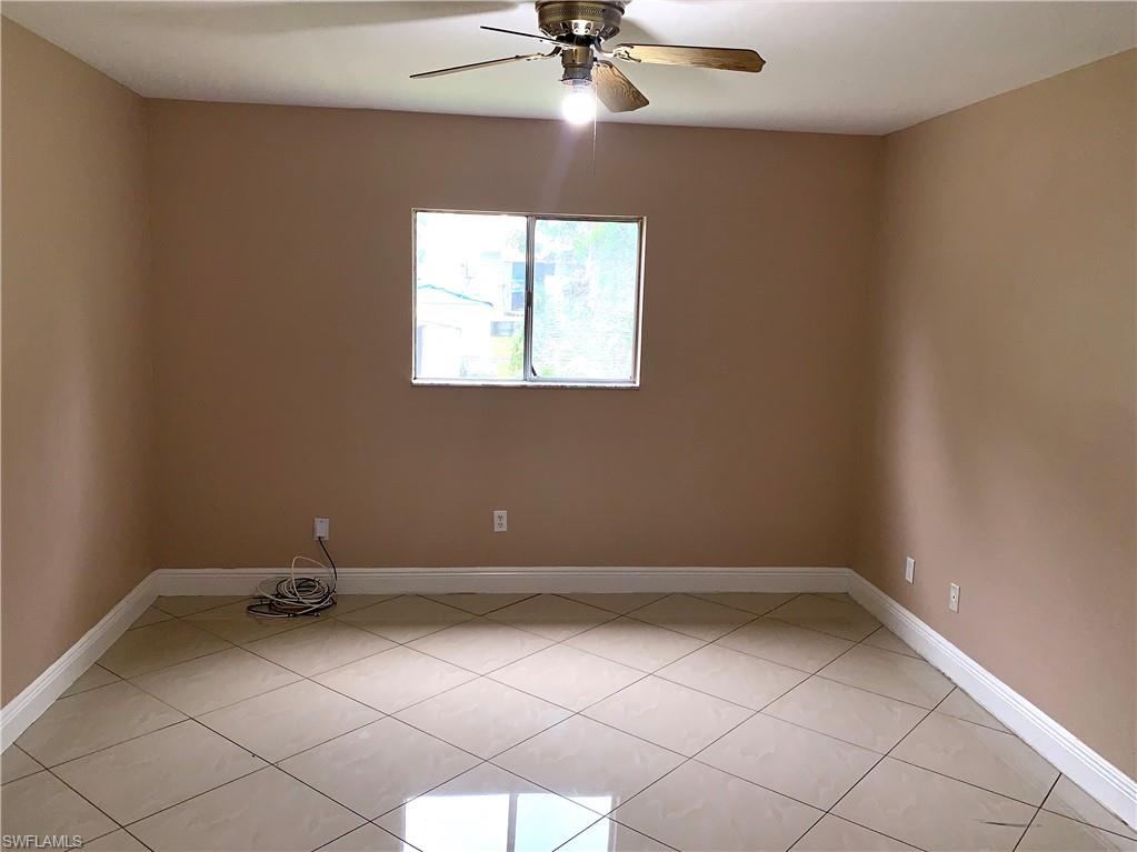 SAN CARLOS PARK - Residential