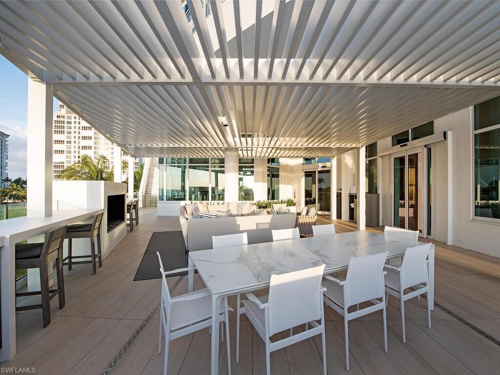 REGENT - Residential
