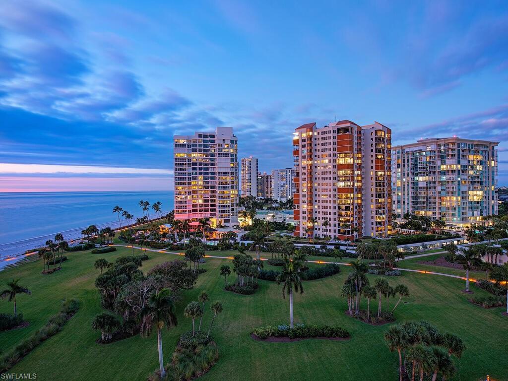 REGENT - Residential