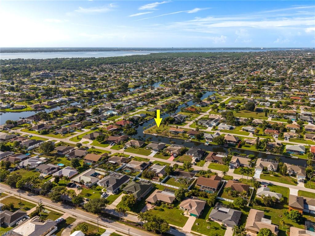 CAPE CORAL - Land