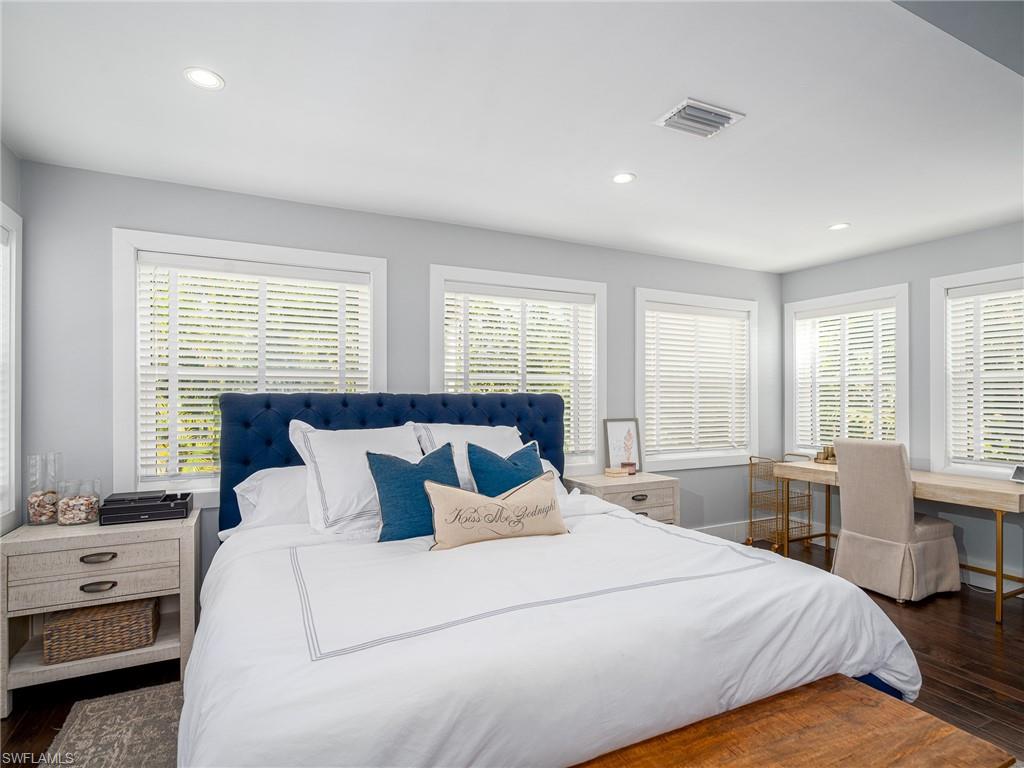 GUMBO LIMBO - Residential