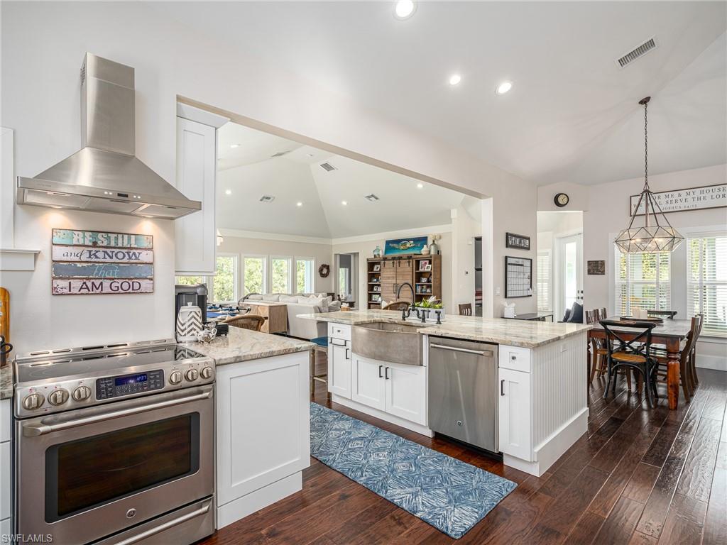 GUMBO LIMBO - Residential