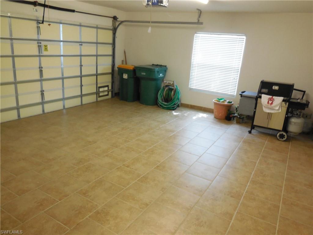 VERONA WALK - Residential Lease