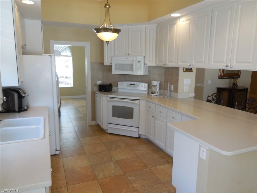 VERONA WALK - Residential Lease