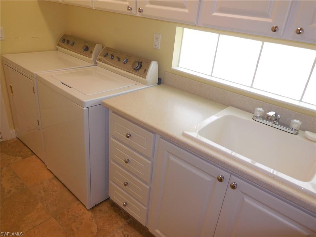 VERONA WALK - Residential Lease