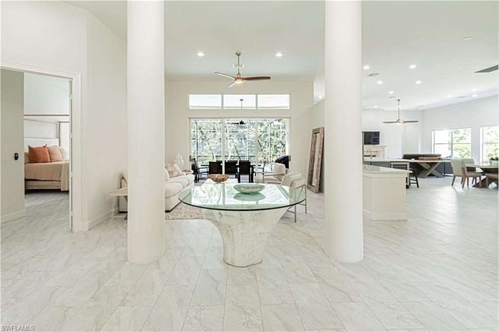 RIVERWALK - Residential