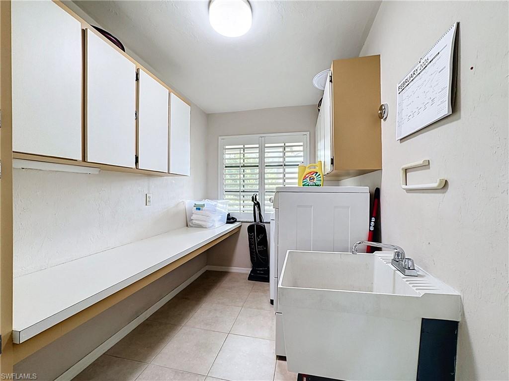 WHISKEY CREEK - Residential