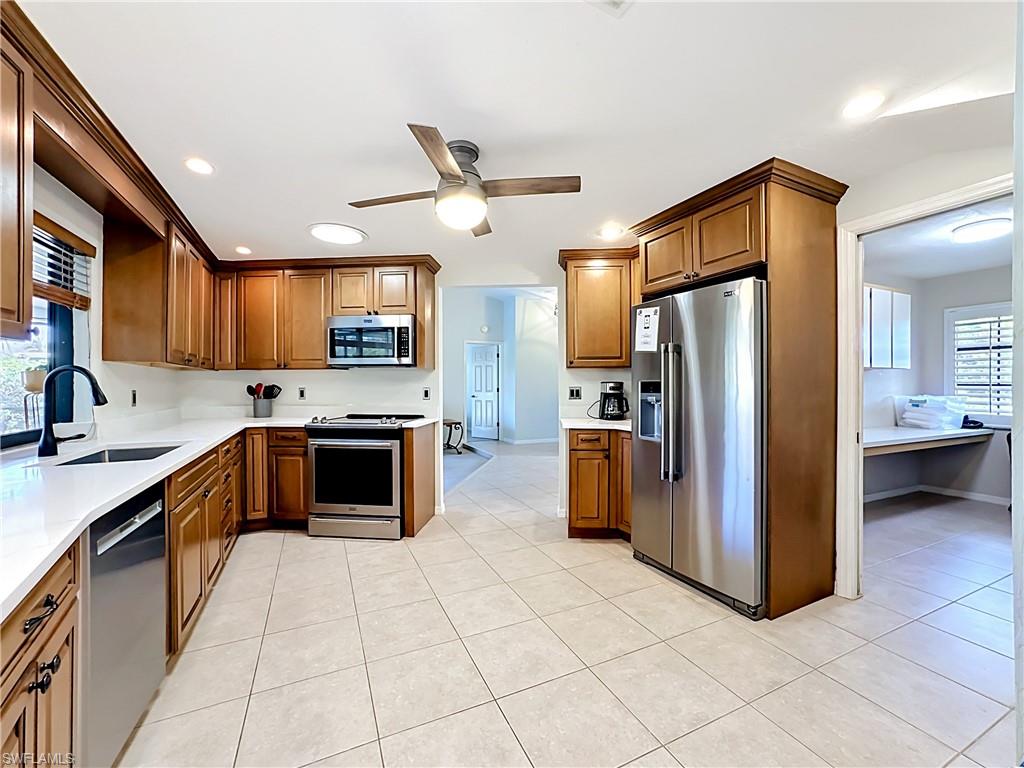 WHISKEY CREEK - Residential