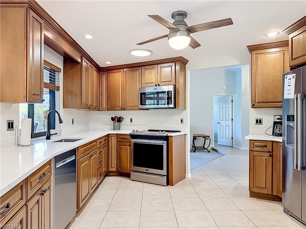 WHISKEY CREEK - Residential