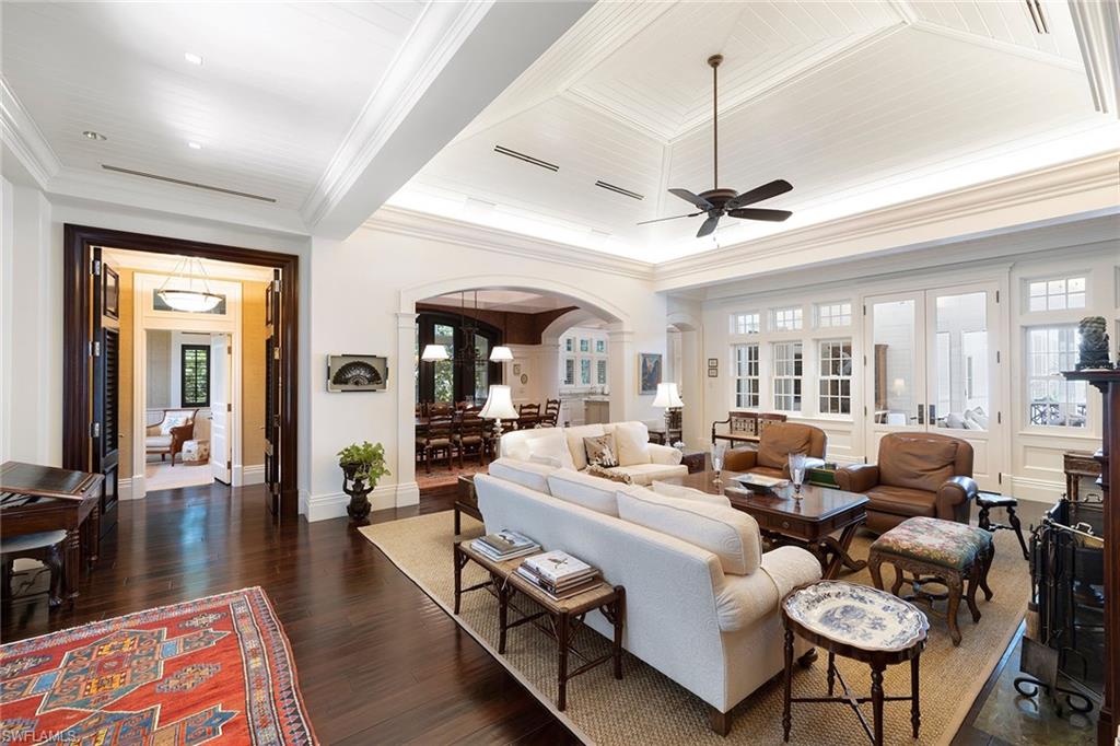 OLDE NAPLES - Residential