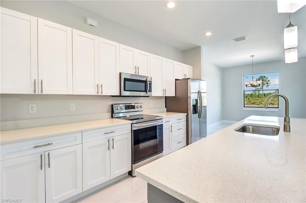 GOLDEN GATE ESTATES - Residential