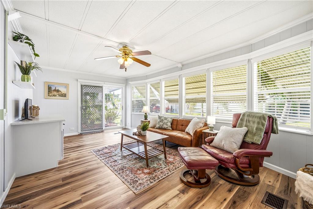 FOREST PARK MOBILE HOME - Residential