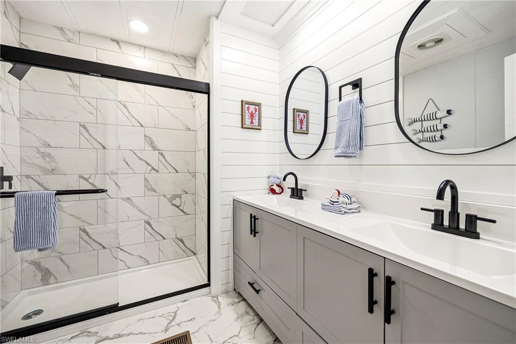 FOREST PARK MOBILE HOME - Residential