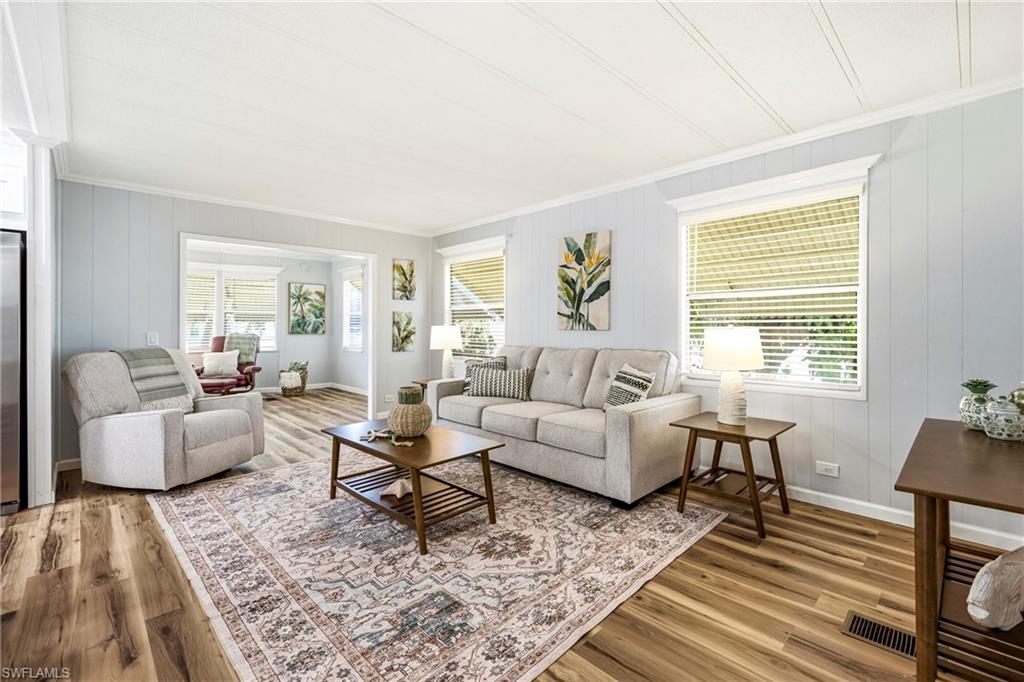 FOREST PARK MOBILE HOME - Residential