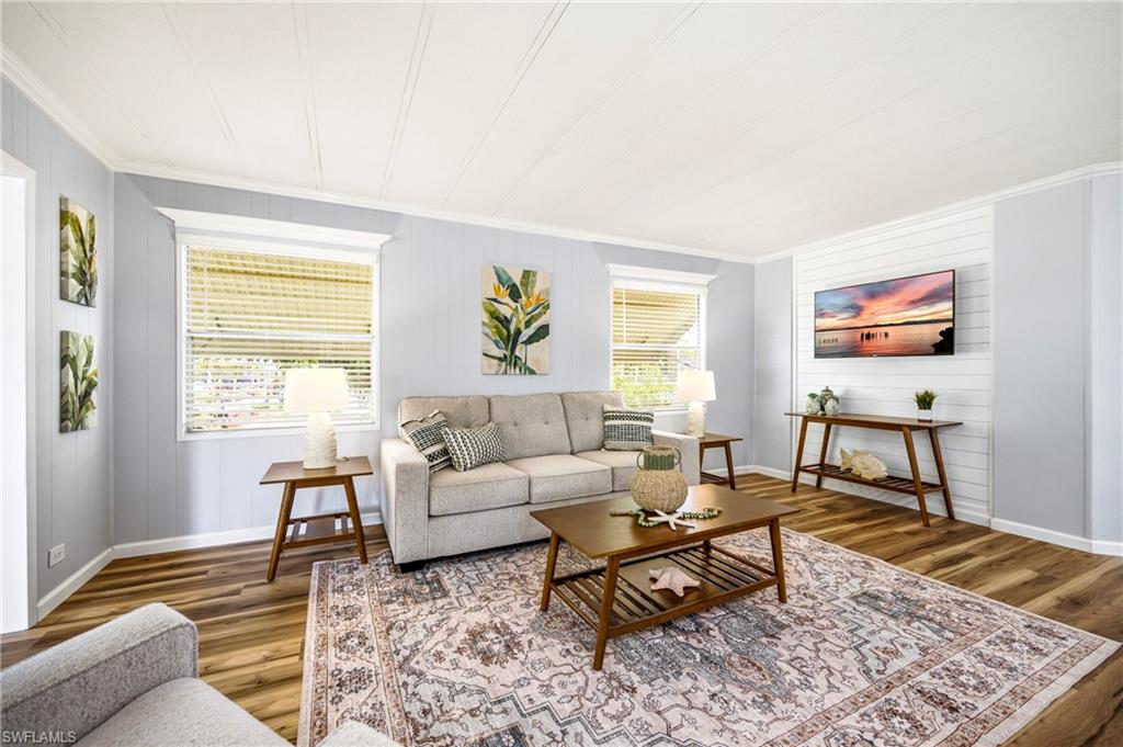 FOREST PARK MOBILE HOME - Residential