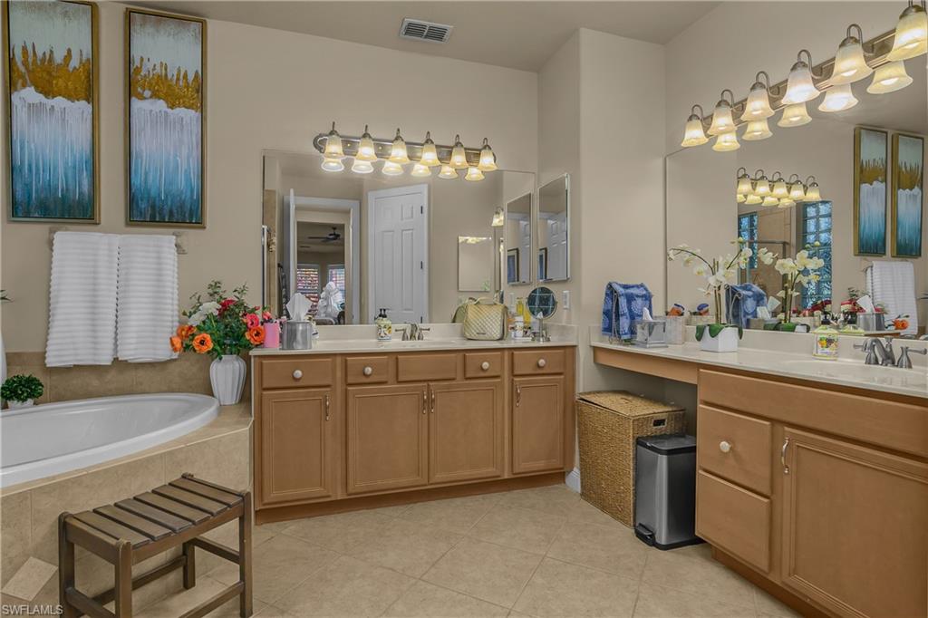 BELLE LAGO - Residential