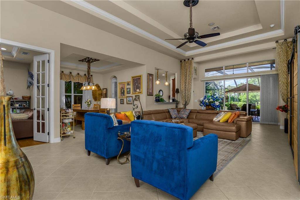 BELLE LAGO - Residential