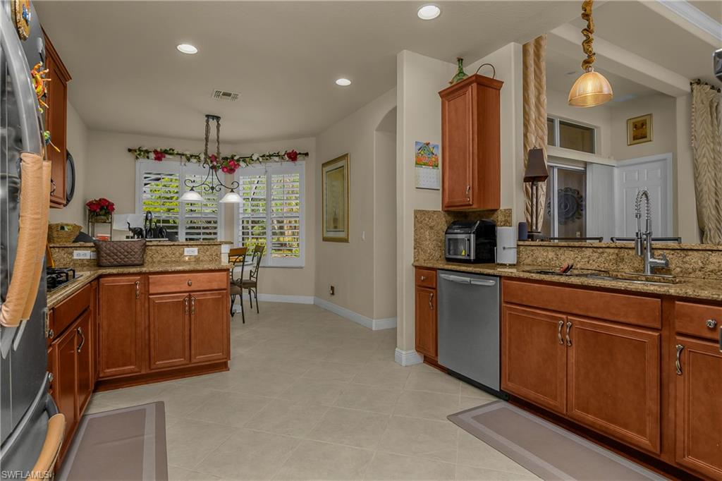 BELLE LAGO - Residential