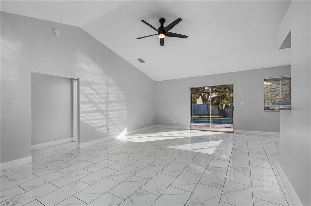 SAN CARLOS PARK - Residential