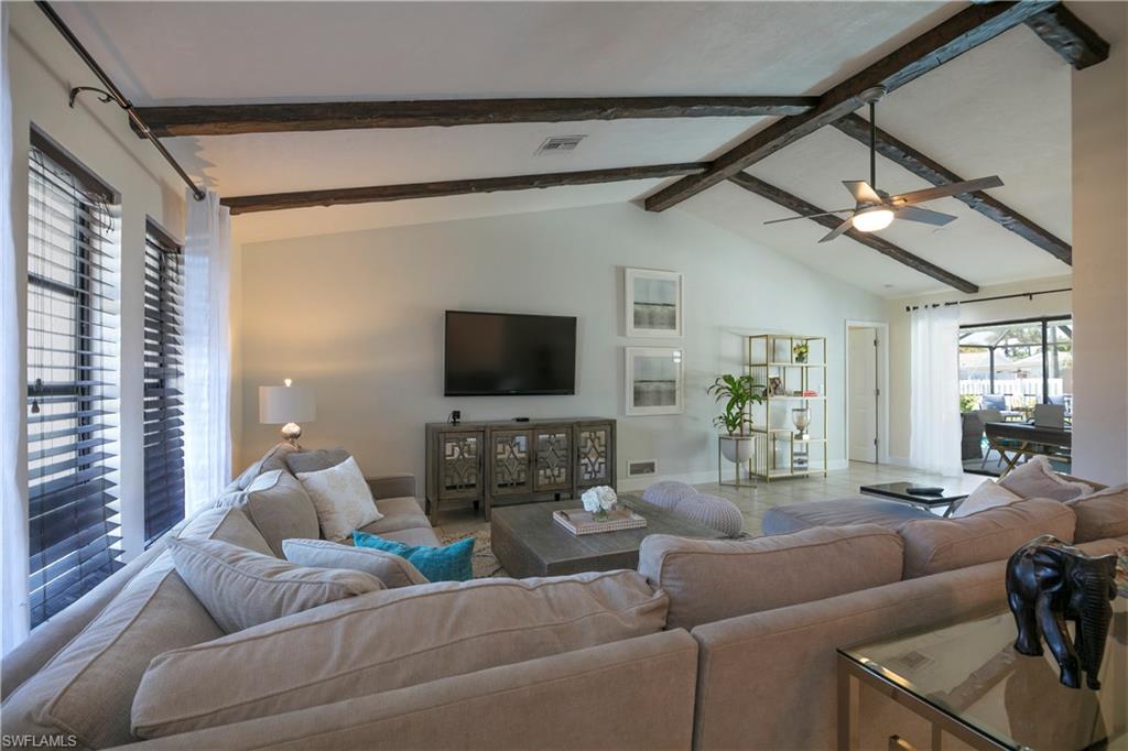 NAPLES PARK - Residential